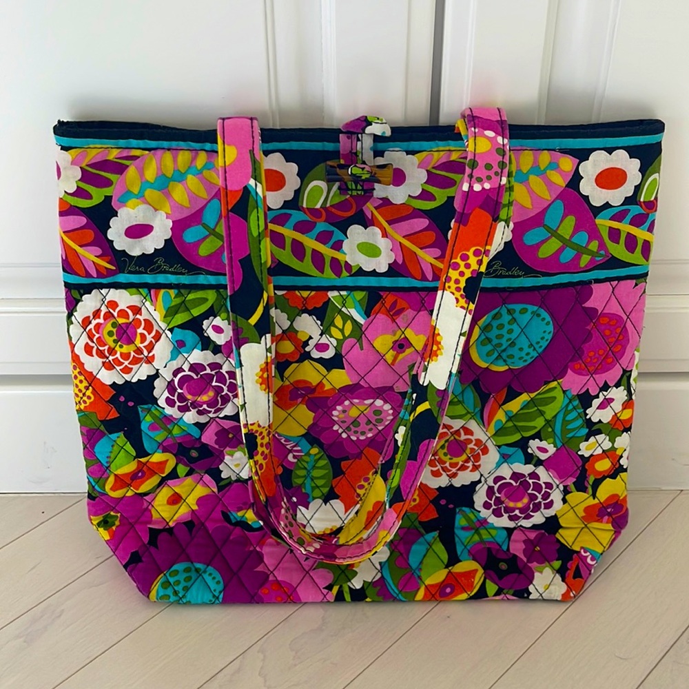Vera Bradley Tote